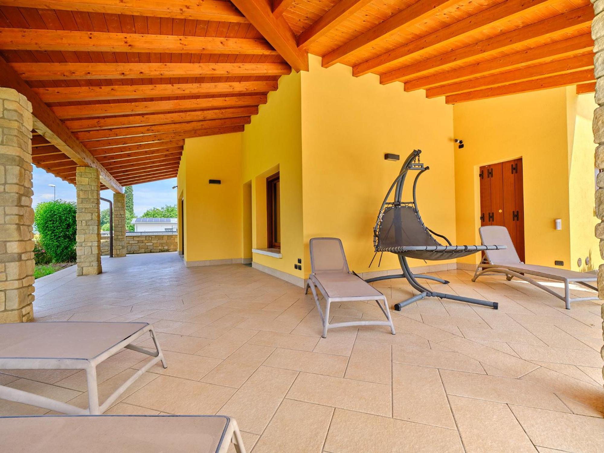 Villasgarda - Villa Leone Salionze Exterior photo