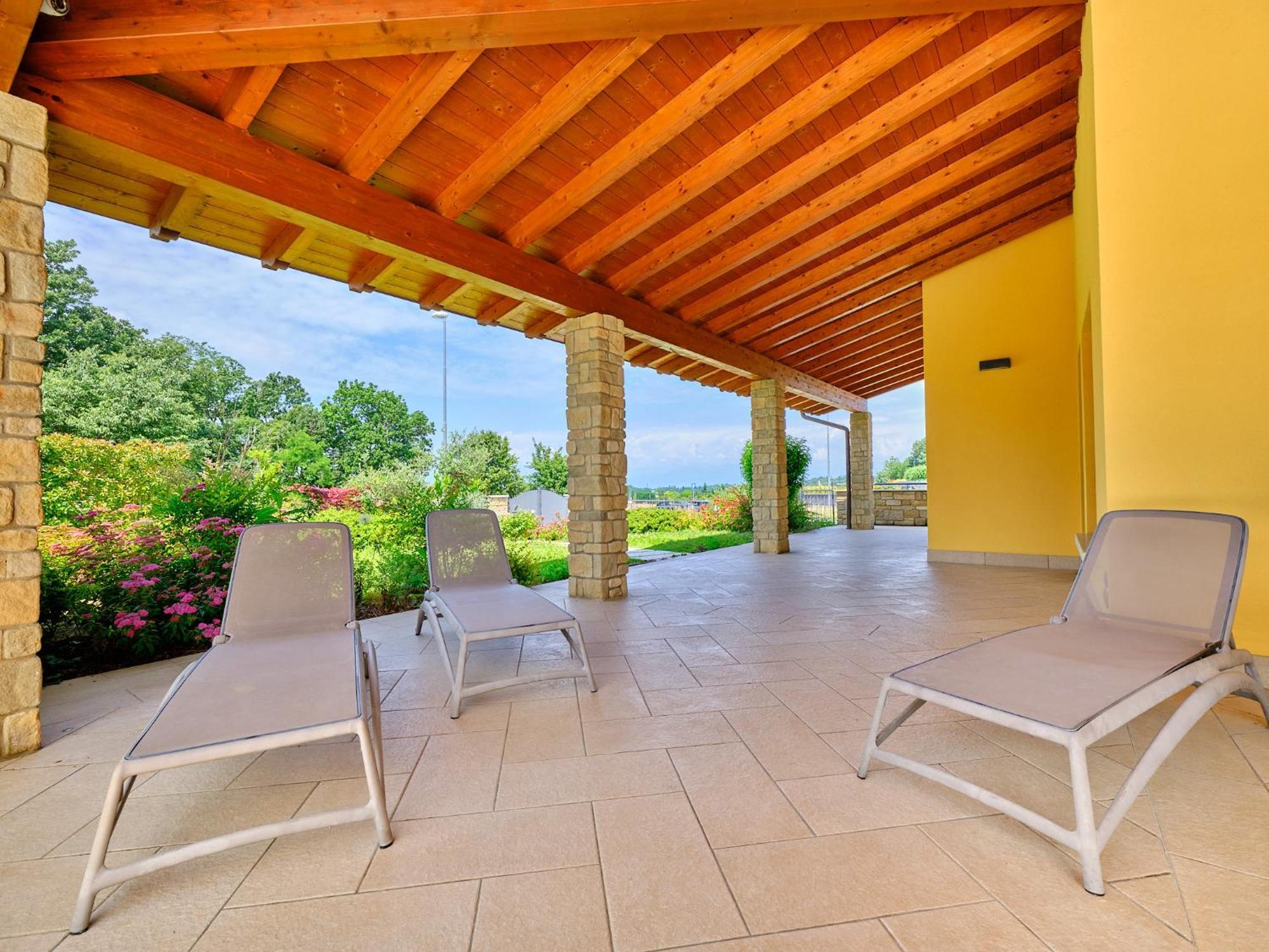 Villasgarda - Villa Leone Salionze Exterior photo